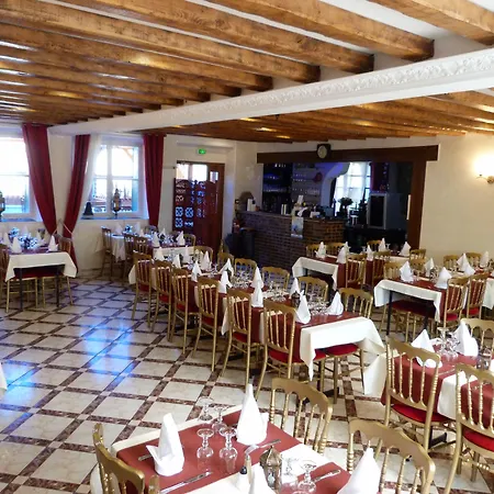 Hotel Le Clos St Jacques 3*